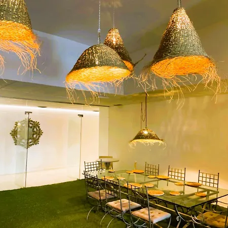 Collection Port - Boutique , Center Couette-café *